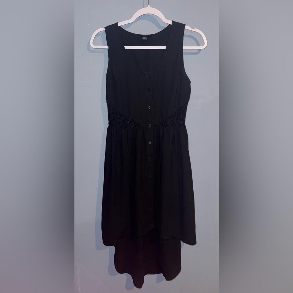 Forever 21 Black Sleevlees Dress